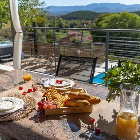 Little Arya ヴィラ *