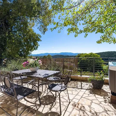 Little Arya * Otok (Split-Dalmatia)