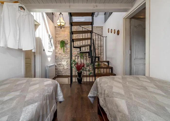 Little Arya Villa Otok (Split-Dalmatia)